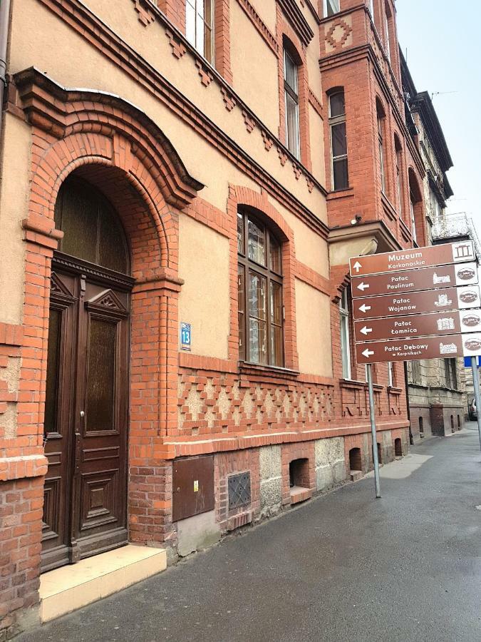 Lazurowy I Sloneczny Z Darmowym Parkingiem Strzezonym * Jelenia Góra