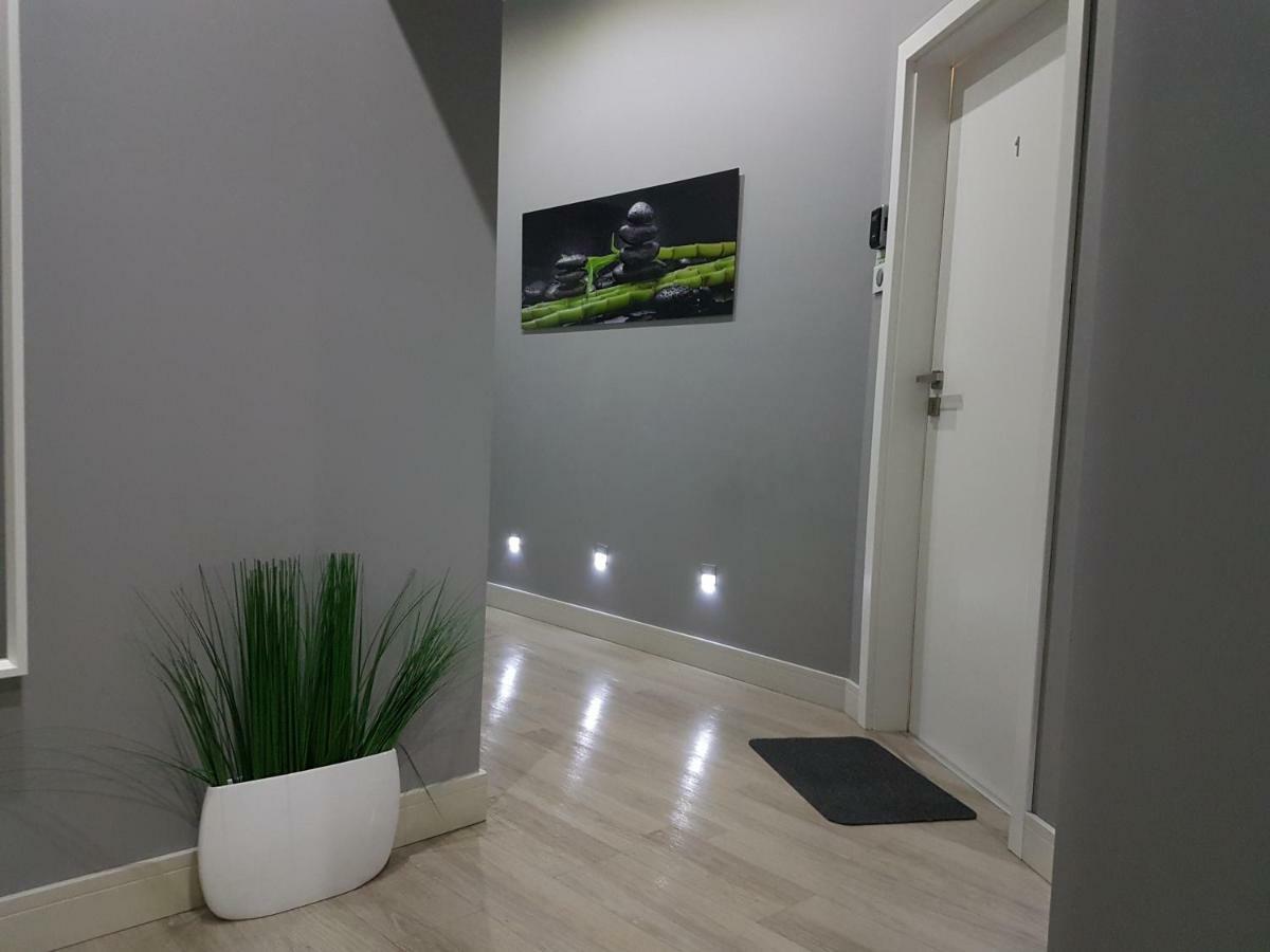 Lazurowy I Sloneczny Z Darmowym Parkingiem Strzezonym *